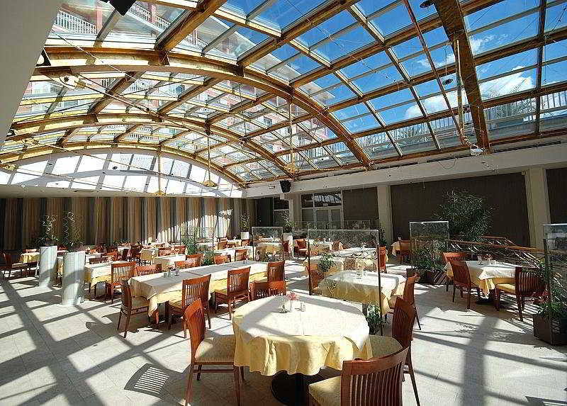 Grand 4* Superior - Terme & Wellness Lifeclass Hotel 4*